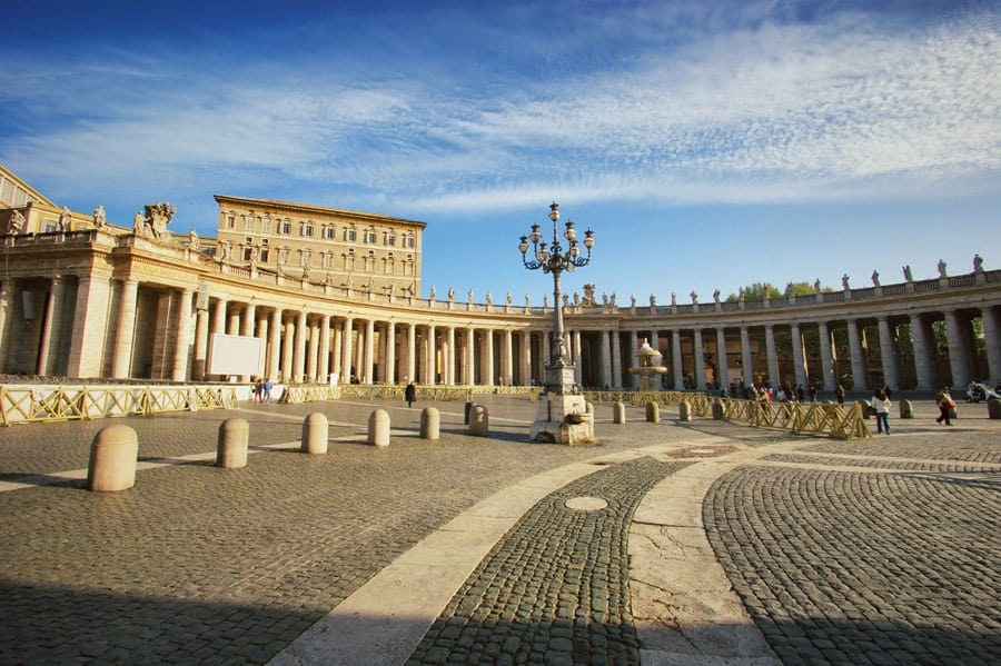 Piazza di San Pietro - Vaticano, Itália
