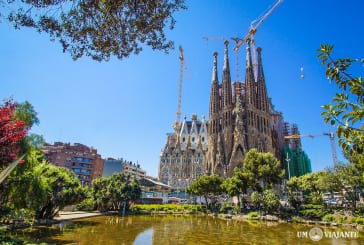 Visitando a Sagrada Família, em Barcelona