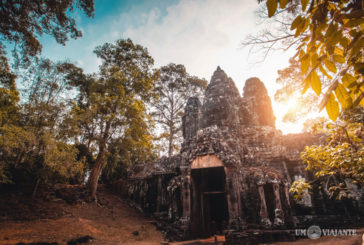 Conhecendo os templos de Angkor com um guia cambojano
