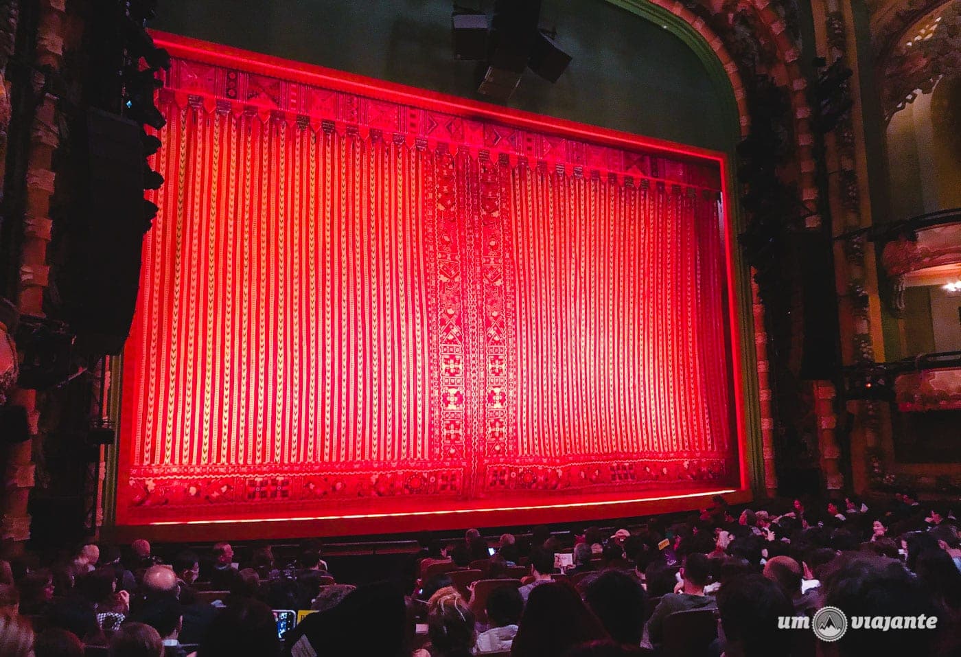 Visão para o palco | Aladdin - Broadway - FILA N - POLTRONA 9