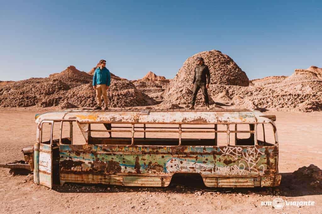 Ônibus abandonado do Atacama - Lua de Mel Chile
