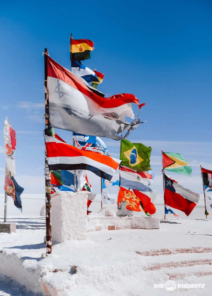 Monumento das Bandeiras Dakar Salar de Uyuni