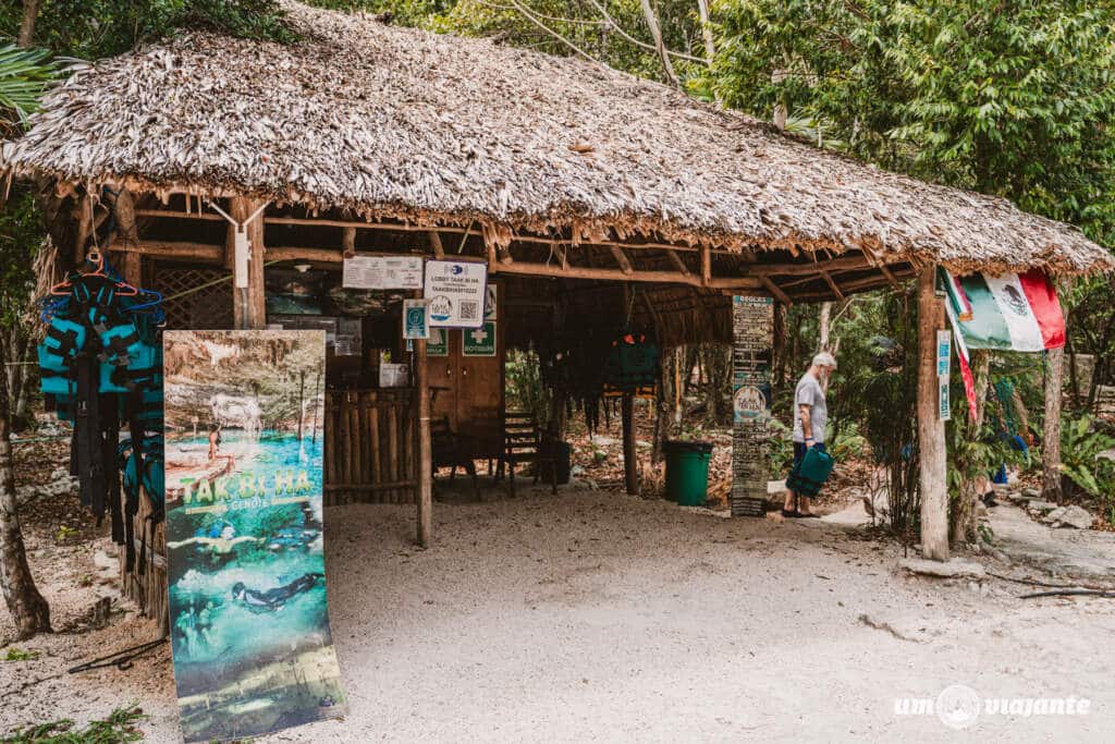 Cenote Tak Be Ha Tulum - Um Viajante