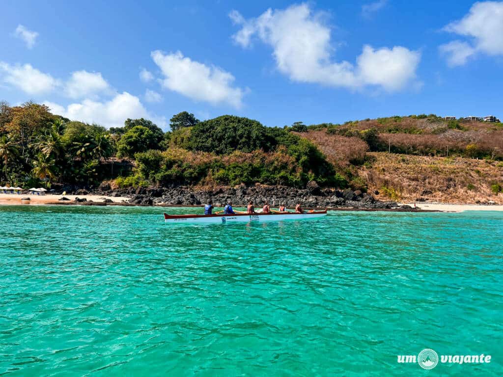 Canoa Havaiana Noronha: vale a pena?