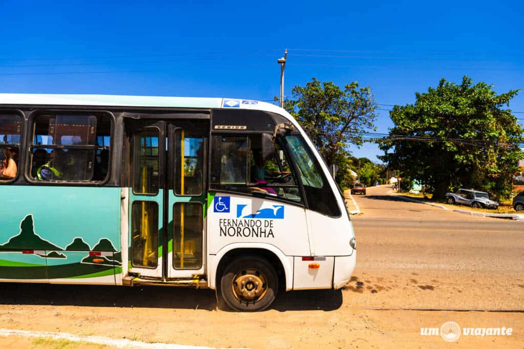 Como se locomover em Fernando de Noronha