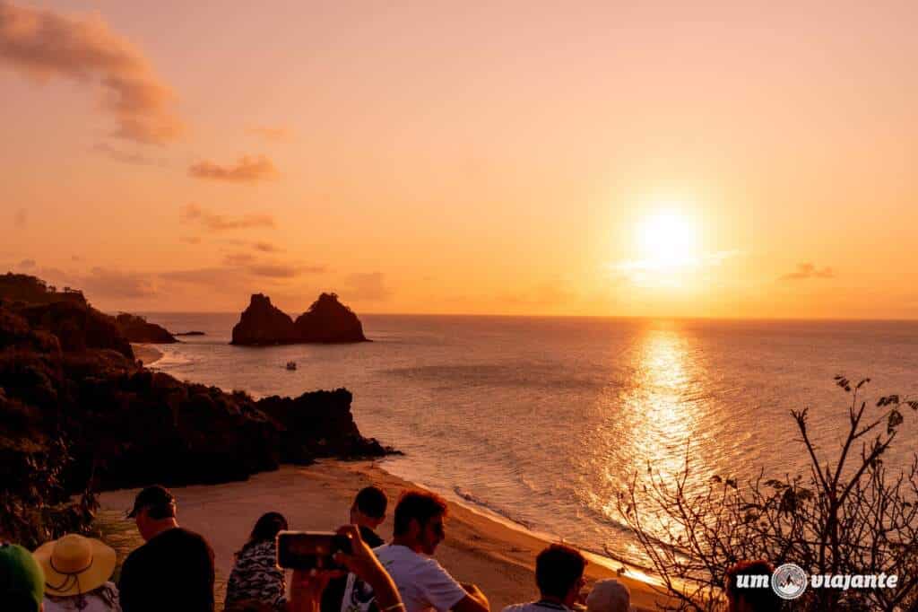 Pôr do Sol Fernando de Noronha - Ilha Tour